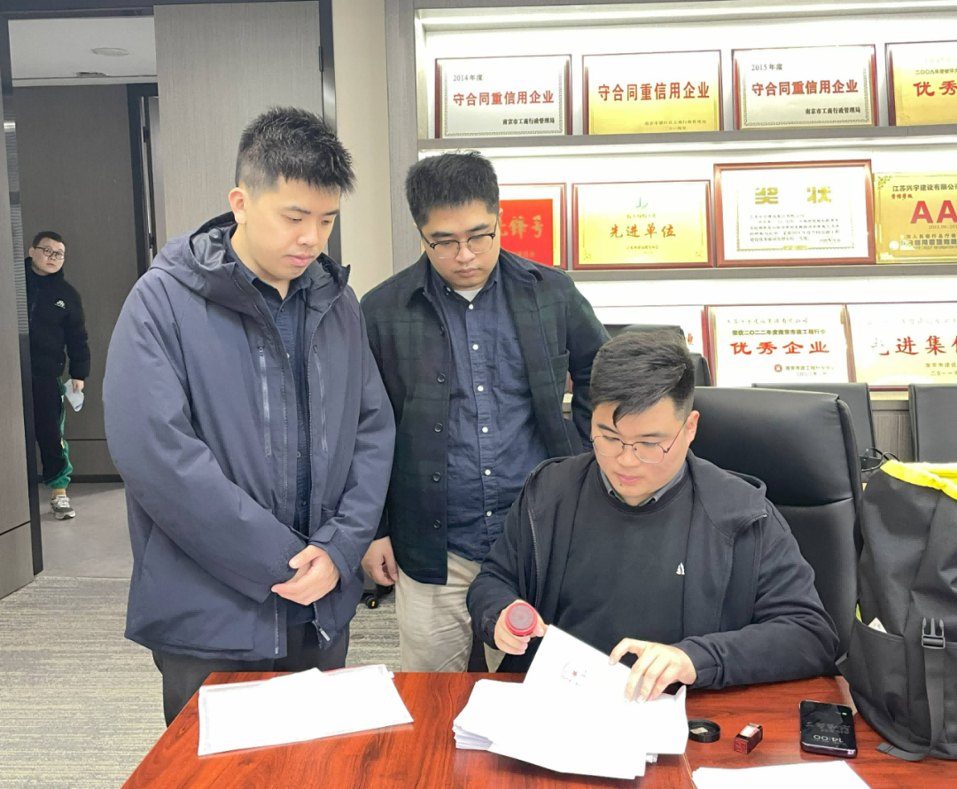ý�屨�� | ��ǧ����ҵ������OG������ȫ���ػ���С΢��ҵ��չ���ϲ�¥